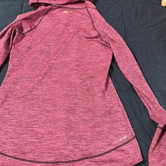 DONATED!!! Reebok Cold Weather Top - Picture 4 of 5